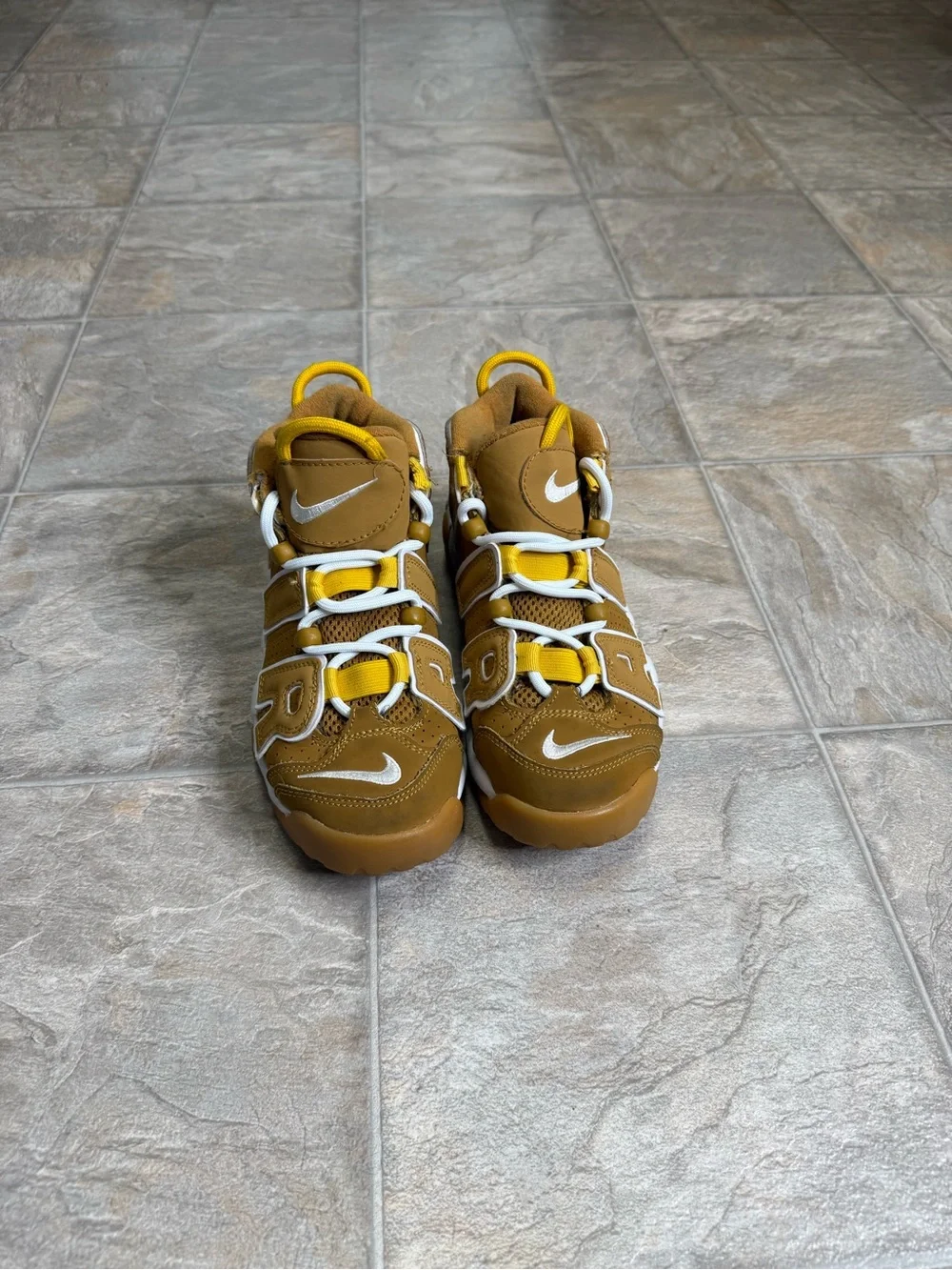 Nike Air More Uptempo Wheat GS Shoe Size 4.5Y Tan Preowned